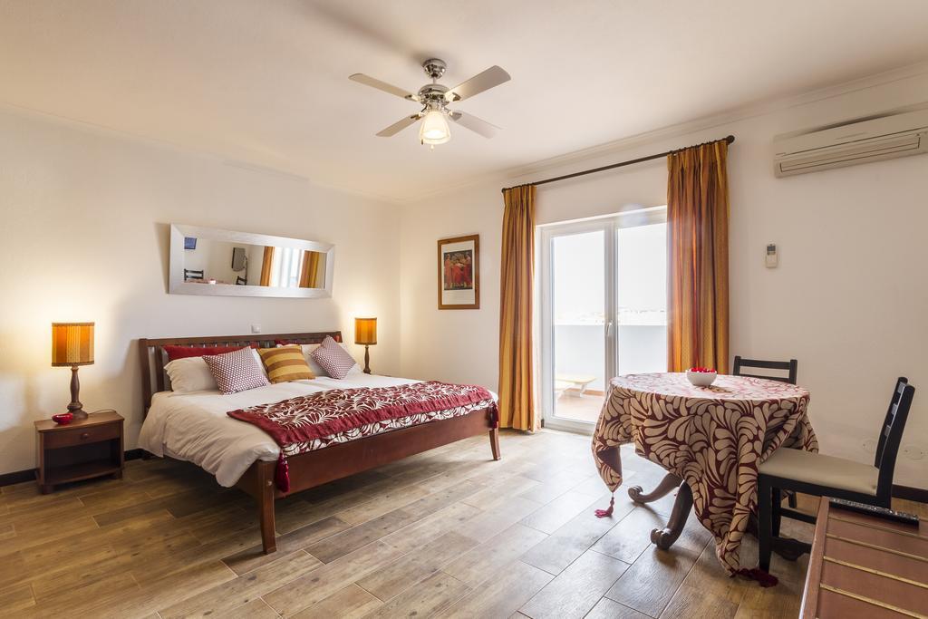 Holiday Lagos Hotel Kültér fotó
