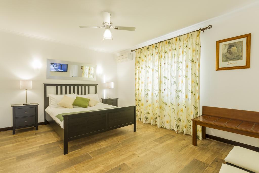 Holiday Lagos Hotel Kültér fotó